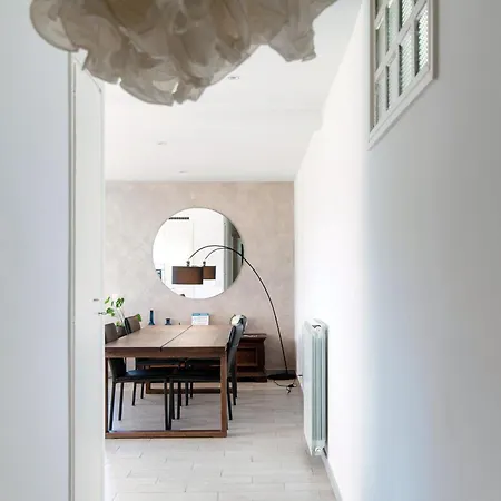 Reflection Lake By Quokka 360 - With A Magnificent Lake View Lugano