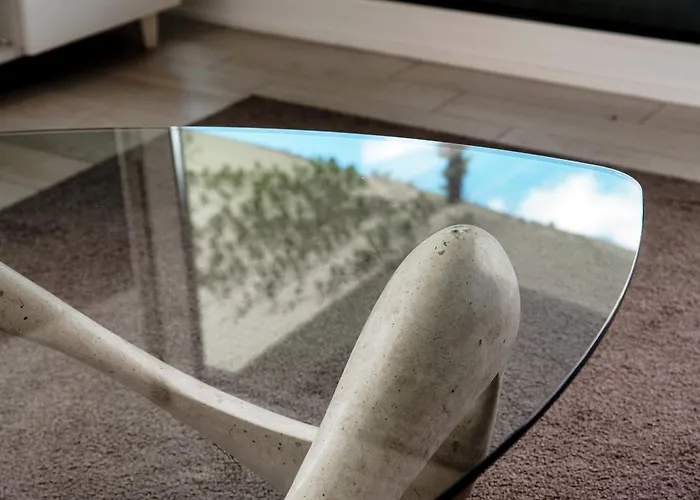 Reflection Lake By Quokka 360 - With A Magnificent Lake View Apartamento Lugano