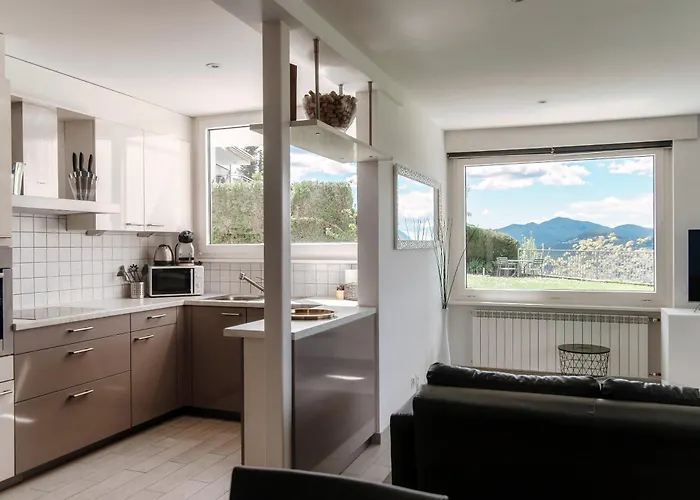 Reflection Lake By Quokka 360 - With A Magnificent Lake View